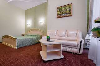 Гостиница Crystal Краснодар Номер люкс-1