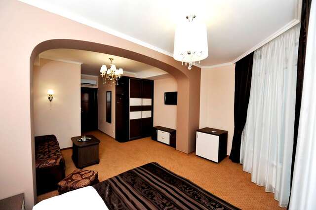 Гостиница Crystal Краснодар-130