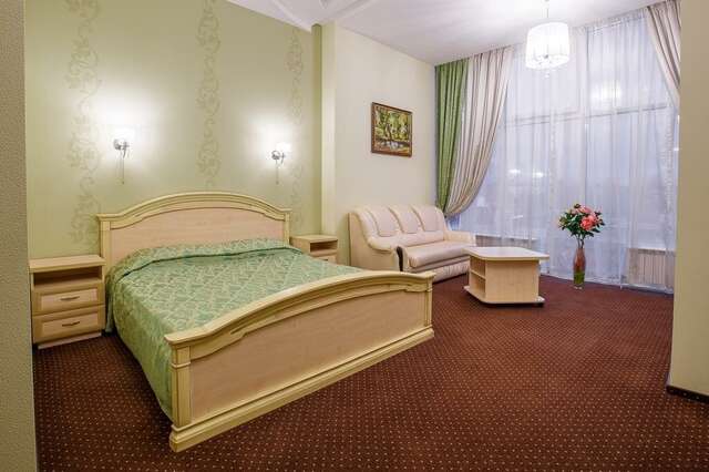 Гостиница Crystal Краснодар-98